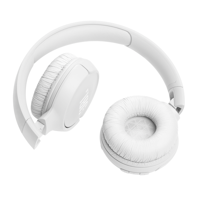 JBL Tune 520BT - White - Wireless on-ear headphones - Detailshot 3 image number null